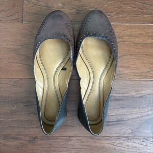 Faded Glory Brown and Black Flats